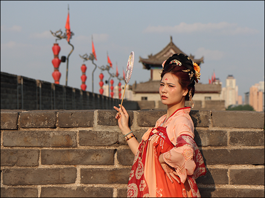 <strong>Sulle mura di Xi'an</strong><br /> <br /><em>♫ Petra Magoni - Musica Nuda 2 - someothertime.mp3</em>
