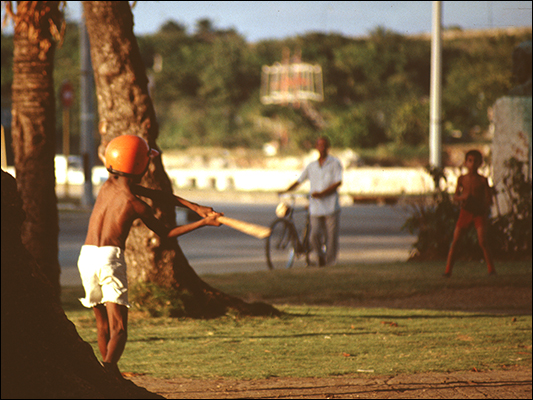 <strong>Baseball... che passione!</strong><br /> <br /><em>♫ Polo Montañez - Guajiro Natural - Guajiro Natural.mp3</em>