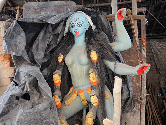 <strong>2015 - Dea Kālī in... costruzione a Kumortuli</strong><br /> <br /><em>♫ Keit Jarrett - Four Artists - Margot.mp3</em>