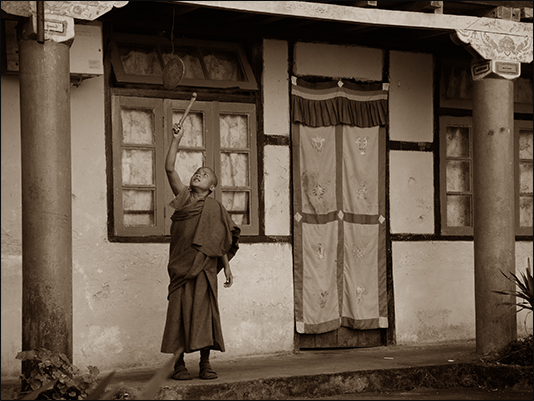 <strong>Yung Drung Kundrak Lingbon Monastery</strong><br /> <br /><em>♫ Keit Jarrett - Four Artists - Love No1.mp3</em>