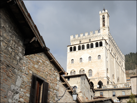 <strong>Gubbio 2015</strong><br /> <br /><em>♫ Lionel Hampton - Walkman Jazz - Flying Home.mp3</em>