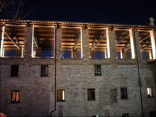 <strong>Gubbio 2015</strong><br /> <br /><em>♫ Lionel Hampton - Walkman Jazz - Flying Home.mp3</em>