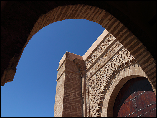 <strong>Porta della kasbah di Rabat</strong><br /> <br /><em>♫ Moktar Gania & Gnawa Soul - Kouyou Kouyou.mp3</em>