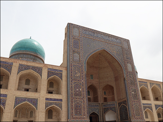 <strong>Complesso di Po-i-Kalyan a Bukhara</strong><br /> <br /><em>♫ John Coltrane - Giant Steps - Giant Steps.mp3</em>