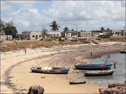 <strong>Bassa marea all'Ilha de Moçambique</strong><br /> <br /><em>♫ Lionel Hampton - Walkman Jazz - Flying Home.mp3</em>